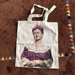 V&A フリーダカーロ コットンバッグ　イギリスヴィクトリア&アルバート美術館