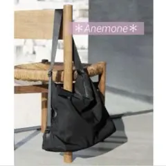 【Anemone】ナイロンスクエアショルダーバッグ 黒