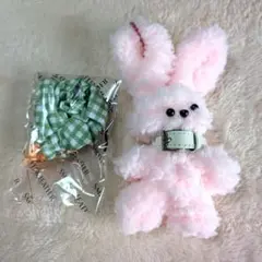 SMITH&LEATHER　ノベルティうさちゃんキーホルダー　ピンク