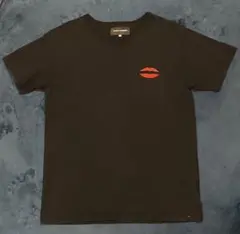 bianca chandon リップ　Tシャツ