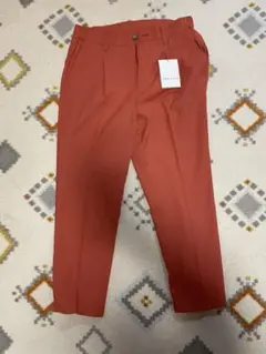 新品未使用　85サイズ　ヒールクリーク　パンツ　スラックス　オレンジ