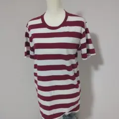 ユニクロ　ボルドーとホワイトのストライプTシャツ