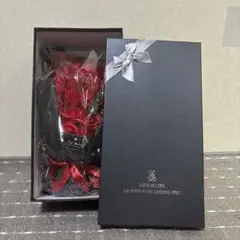 赤い人工花ブーケ ギフトボックス入り