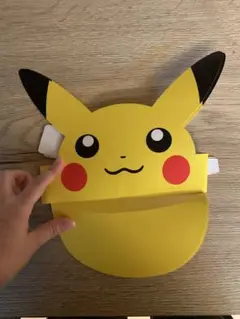 ポケモン 写真立て　立体カード　ピカチュウ紙サンバイザー ウィズユー