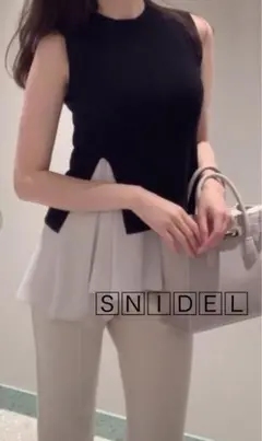 美品SNIDEL 黒　ブラックノースリーブニット　スナイデル　ワンサイズ　綿