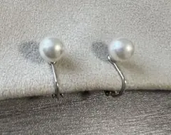 【美品】【匿名配送】パールイヤリング