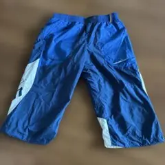 ASICS 青 ショートパンツ サイドポケット付き