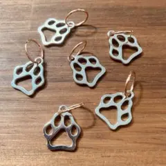 Item thumbnail for item 85a1479a-992c-42f6-bc05-de7b70fd275c