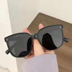 定番商品♡　ブラック　サングラス　黒　眼鏡　日除け　紫外線対策　オルチャン