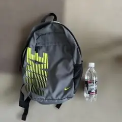 Nike グレー リュック