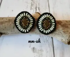 再販♡4 菱形スタッズ刺繍ピアス