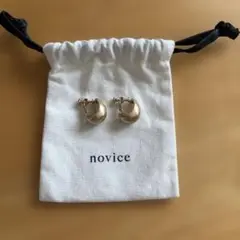 novice VOLUME EARRING ゴールド