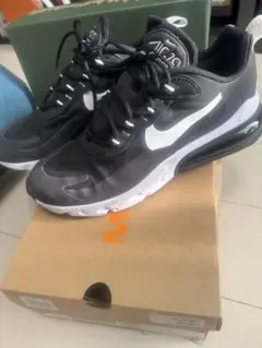 Nike Air Max 270 react 美品