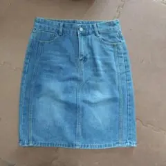 デニムスカート