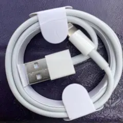iPhoneライトニングケーブル