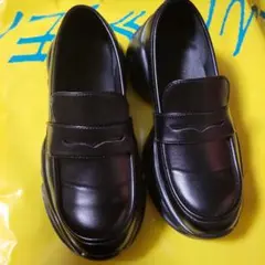 美品◆黒厚底ローファー　L 24.0cm