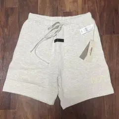 Fog Essentials ショーツハーフパンツライトオーツ1977グレーロゴ