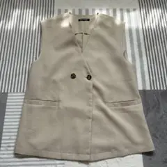 ベージュ ダブルボタン ベスト M