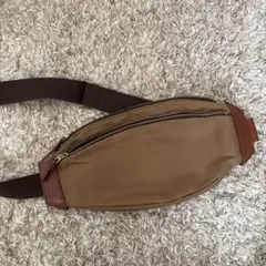ブラウン　ウエストポーチ　メンズバッグ