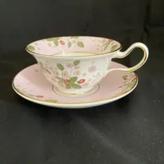 Item thumbnail for item a52e1ddc-b6d6-4427-8aad-b55524936260