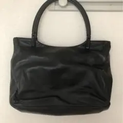 PRADA 本革 プラスチックハンドルトートバッグ