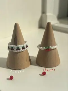 さくらんぼ　ビーズリング 2点セット