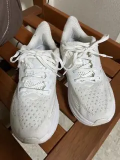 キッズ メッシュ ホワイト ランニングシューズ