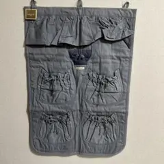 新品未使用　BURA HOUSE ポケット付き壁掛け　ブルーグレー　50✖️75