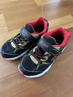 Machgt キッズスニーカー 17cm 黒/赤