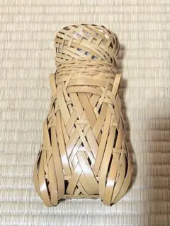 値下げ‼️ 竹花入 ‼️竹山作 ‼️竹製 蝉籠 花入 花籠 竹編 竹籠 掛花入 茶道具 値下げ‼️ 竹花入 ‼️竹山作 ‼️竹製 蝉籠 花入 花籠 竹編 竹籠