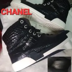 美品CHANEL シャネル スニーカー パール付 クロコ型押しレザー 靴