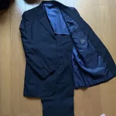 ブラックストライプ ビジネススーツ　A7 パンツはY7