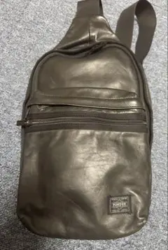 Item thumbnail for item 7c2d739a-5881-4b27-ab4e-d1f32c319496