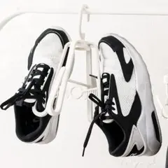 Item thumbnail for item 0f96bfd2-260d-4440-b802-90fd167e1785