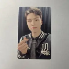 CARAT LAND 2022 memory book バーノン　トレカ