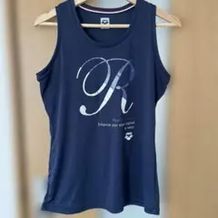 アリーナ　タンクトップ　ネイビー