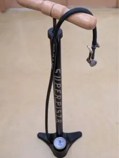 SILCA シリカ PISTA ピスタ フロアポンプ　イタリア製 木製ハンドル もはや名品的存在 SILCAスーパーピスタ ロックポンプヘッド付き
