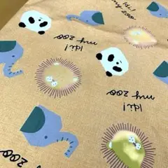 パンダ柄　プリント　オレンジ　生地　100cm×48cm