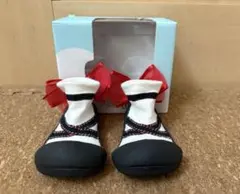 Item thumbnail for item 42467624-b7bb-486e-8914-37c5944a3051