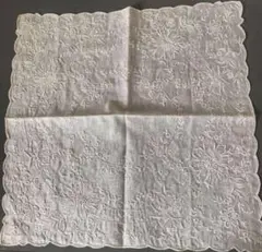 スワトウ　刺繍ハンカチ