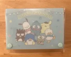 非売品　新品未開封　サンリオ　マルチケース