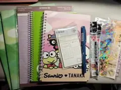 サンリオノートと文房具セット