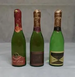 シャンパンの小瓶