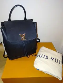 LOUIS VUITTON ヴィトン ロックミー バックパック リュック 鞄