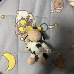 牛デザインのキーホルダー