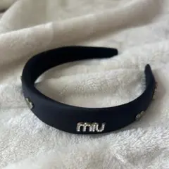 miumiu カチューチャ　黒