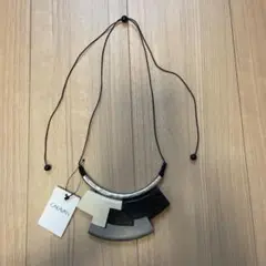 CARAVAN 幾何学デザイン アクセサリー