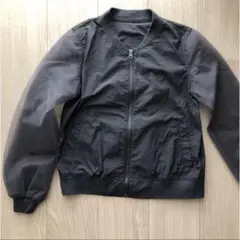 シロップ　ジップアップブルゾン