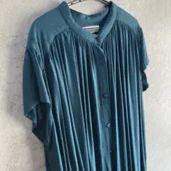 hareiro プリーツブラウス　シャツ　カットソー