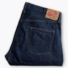 Item thumbnail for item 66613396-1649-475b-b382-1a72f3b9fcb1